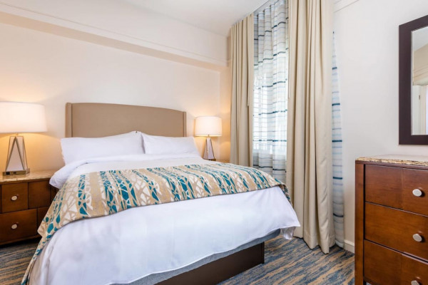 Marriott-Cypress-Harbour-Villas-02