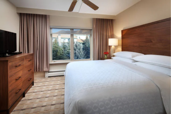 sheraton Lakeside terrace-villas-at-mountain-vista02