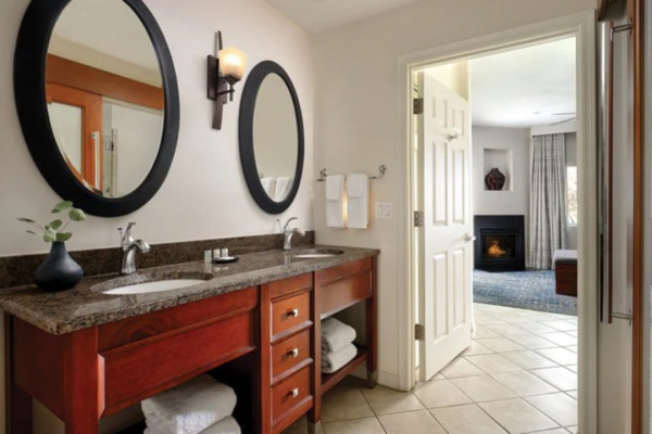 sheraton-desert-oasis-1br (1)