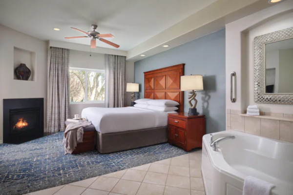 sheraton-desert-oasis-1br (6)