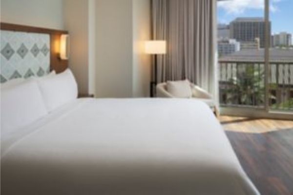 marriott-vacation-club-waikiki-studio-03